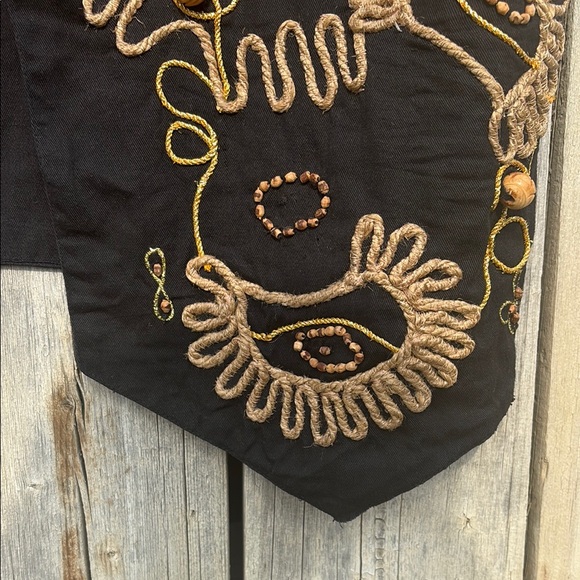 Vintage SYMBOL 2000 Embroidered Vest – Boho Western Layering Piece | Size M - Picture 5 of 6